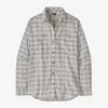 Patagonia Womens LW A/C Buttondown 1 Patagonia Womens LW A/C Buttondown -UdendørsUdstyrHub 39790012 1